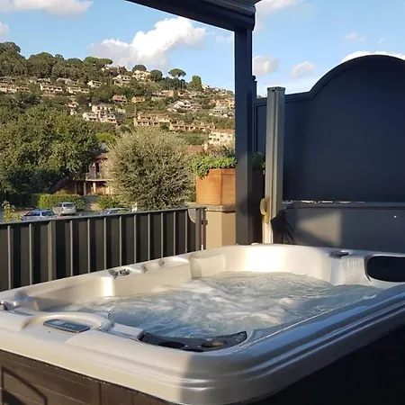 Holiday home Casa Vacanze I Melograni