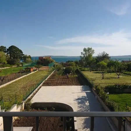 Casa Vacanze I Melograni Trevignano Romano