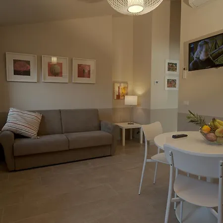 Holiday home Casa Vacanze I Melograni *